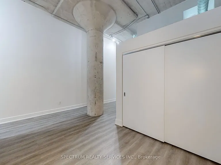 637 Lake Shore Blvd W #328 — Photo 11