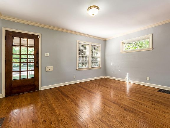 3rd image of 1698 King Ave