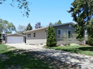 1504 Leslie Ave, Round Lake Beach, IL