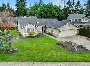 23416 SE 239th Ct, Maple Valley, WA 98038