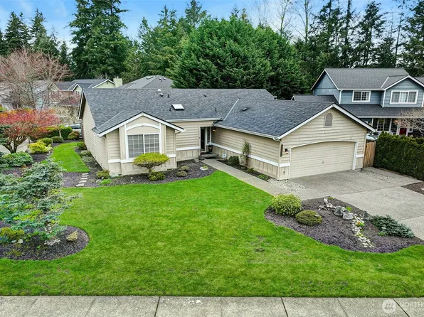 23416 SE 239th Court, Maple Valley, WA 98038