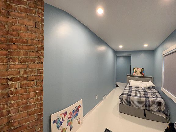 4th image of 70 Ashland Ave #3