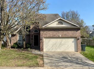 904 Stonecase Ct, Lexington, KY 40509