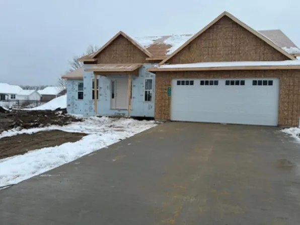 9220 Brook Hollow Ln, Freeland, MI 48623