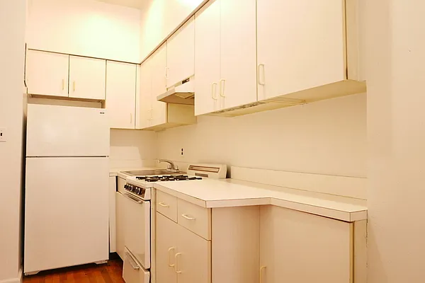 Rented by Guidance Realty Corp. | media 1