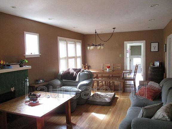 3rd image of 953 Garfield St