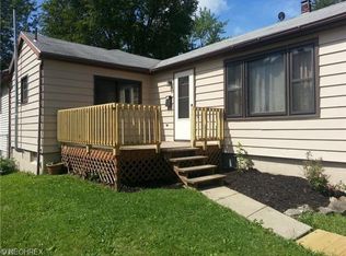 7924 3rd St, Masury, OH 44438