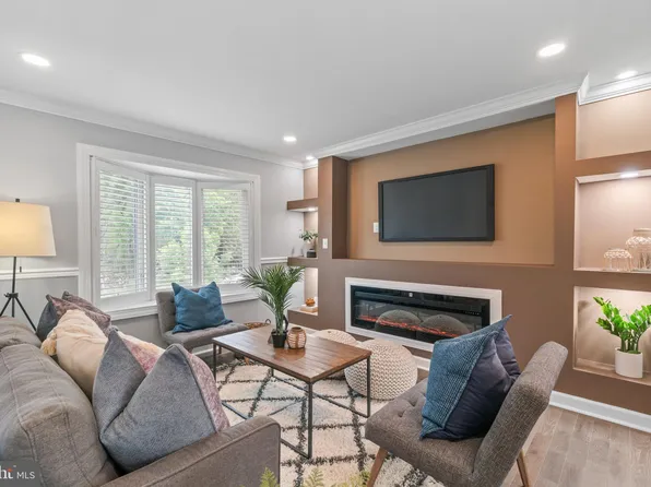 7102 Walnut Ave, Pikesville, MD 21208