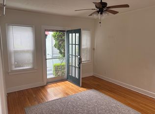 1221 9th St #G, Santa Monica, CA 90401