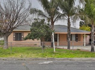 8614 Dumond Dr, Fontana, CA 92335