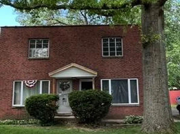 300 Claremont Rd #302, Vermilion, OH 44089