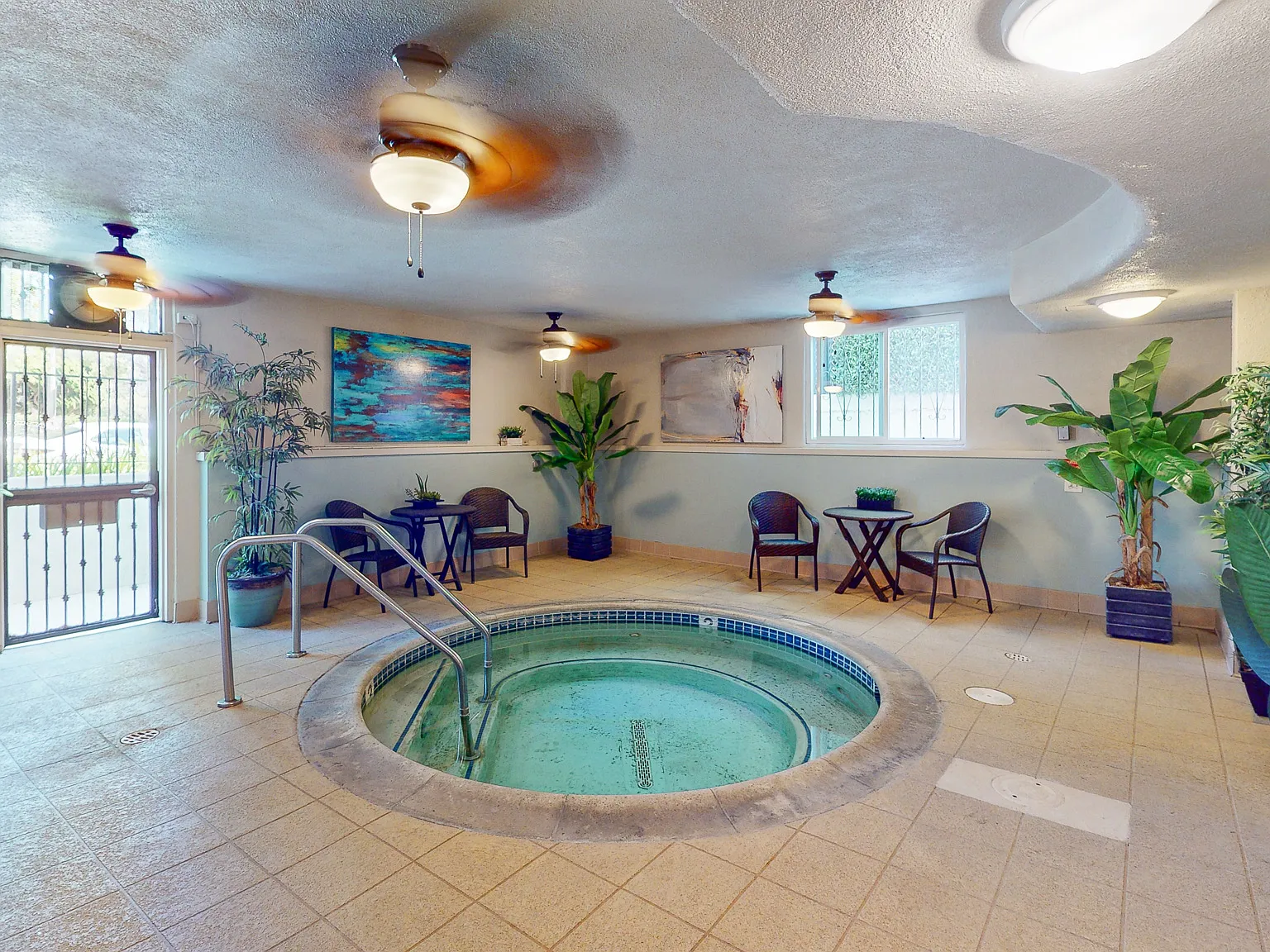 Casa Hermosa Apartments — Photo 4