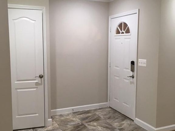 3rd image of 6932 Fairfax Dr Unit 100