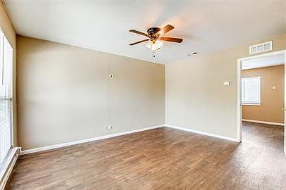 1st image of 216 Lucas St #10815936