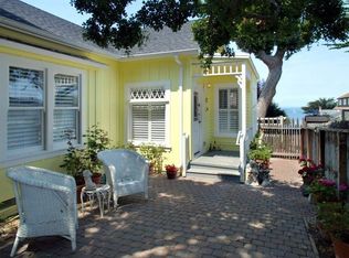 126 5th St, Pacific Grove, CA 93950