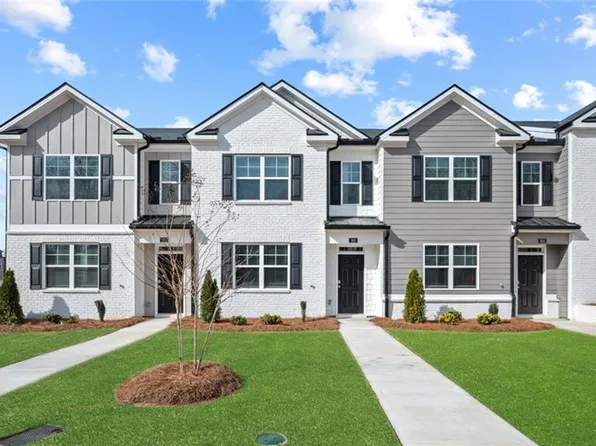 404 Reflection Dr, Stockbridge, GA 30281