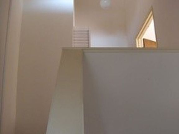 3rd image of 123 W Street West St #123