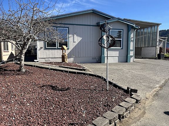 2nd image of 100 River Bend Rd Space 91