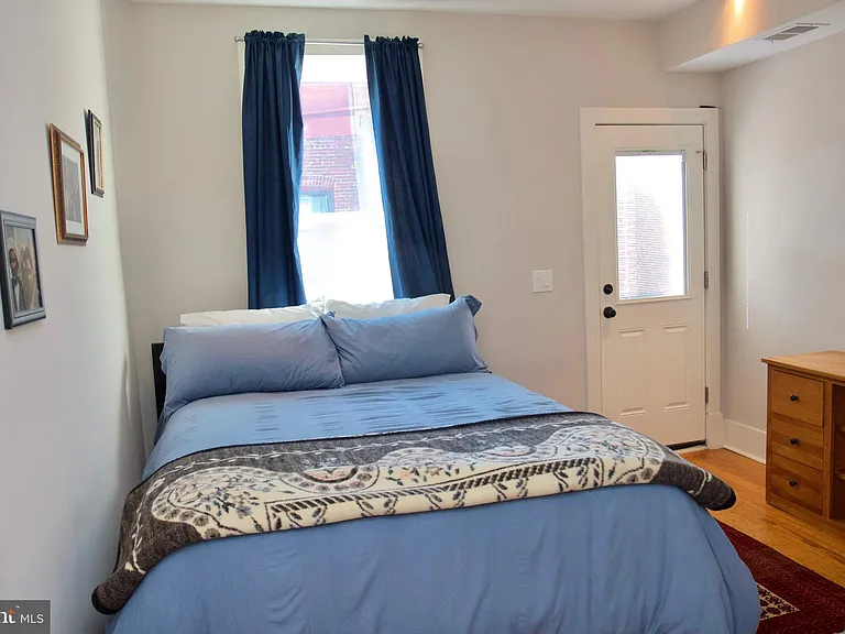 2128 1st St NW #2 — Photo 12