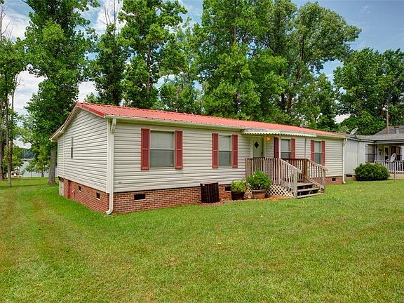 5th image of 114 Dogwood Ln