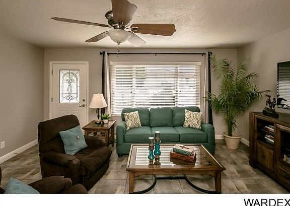3rd image of 2935 Green Meadows Ln