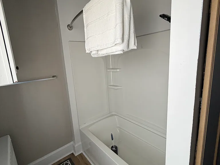 108 S Franklin St #2 — Photo 7