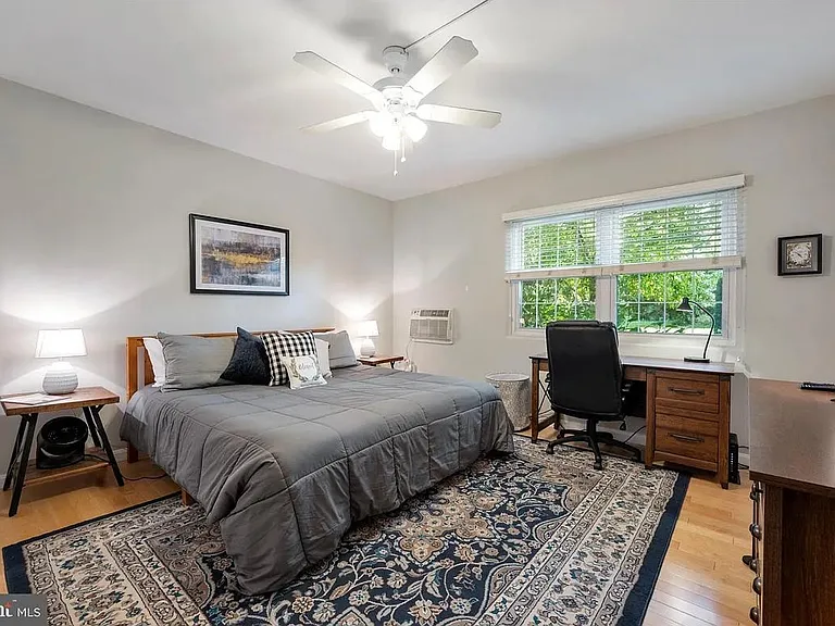 3408 Martha Custis Dr — Photo 16