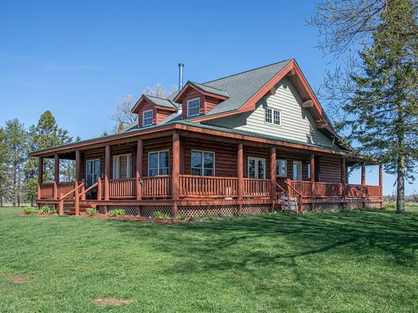 12676 Hall Rd, Ewen, MI 49925