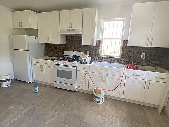 3rd image of 316 Beach 84 St #84