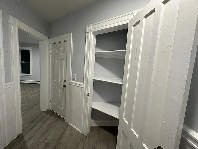178 Clarence St #2 — Photo 14