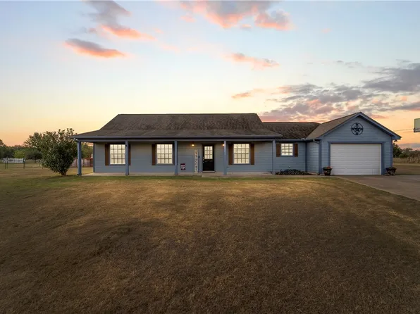 9271 Panther Creek Rd, Iola, TX 77861