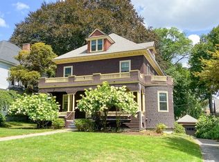 24 Westland St, Worcester, MA 01602