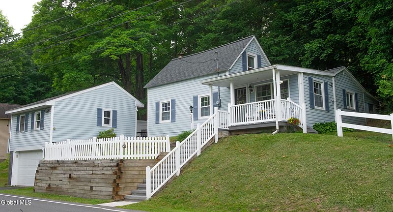 2nd image of 397 Creek Road
