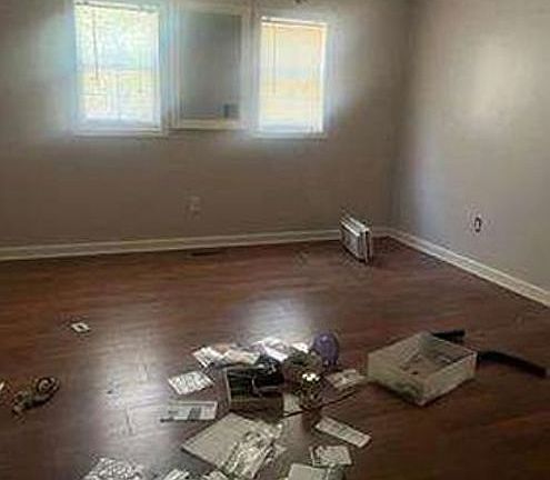 Additional Living Room