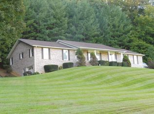 1025 Lebanon Rd, Kingsport, TN 37663