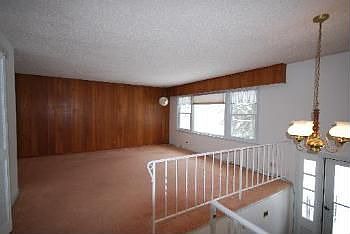 2nd image of 5829 Iris Ln