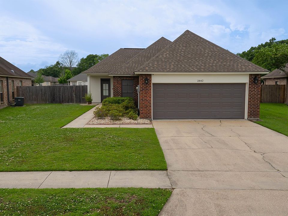 2842 Nicholson Lake Dr, Baton Rouge, LA 70810 Zillow
