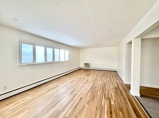 146XX 25th Dr, Flushing, NY 11354