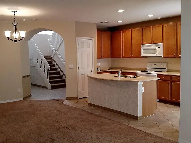 30105 Mossbank Dr — Photo 8