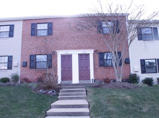 11127 Rock Garden Dr, Fairfax, VA 22030