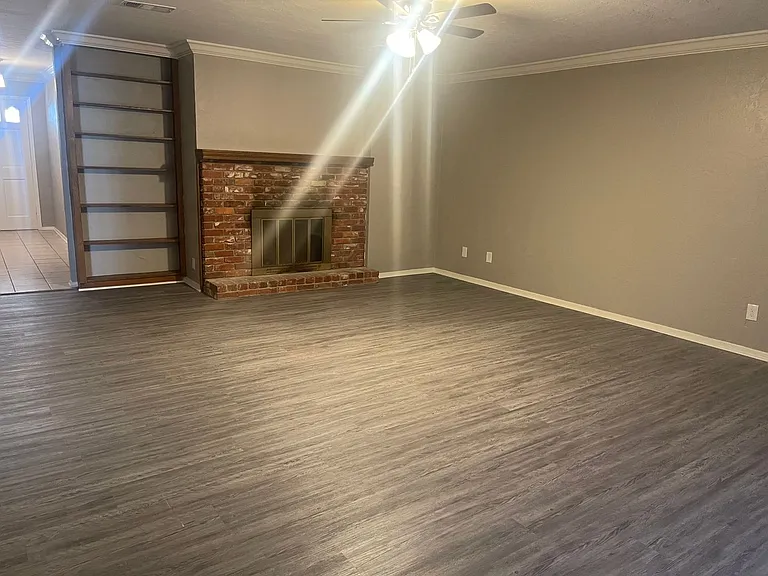 1321 Carnegie Dr — Photo 4