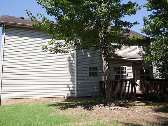 2nd image of 1404 Clairmonte Cir