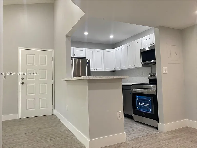 7175 NW 179th St #302 — Photo 12