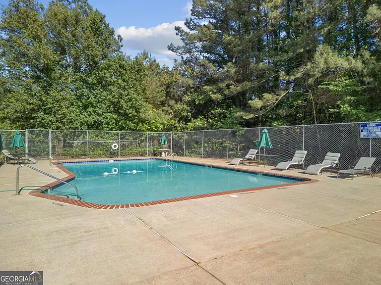1166 Booth Rd SW #407 — Photo 18
