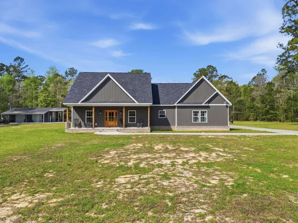 410 Miracle Ct, Andrews, SC 29510