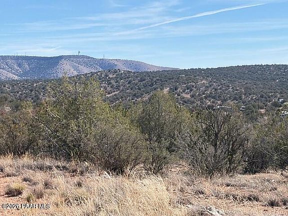 2nd image of 56800 N Bearclaw Rd