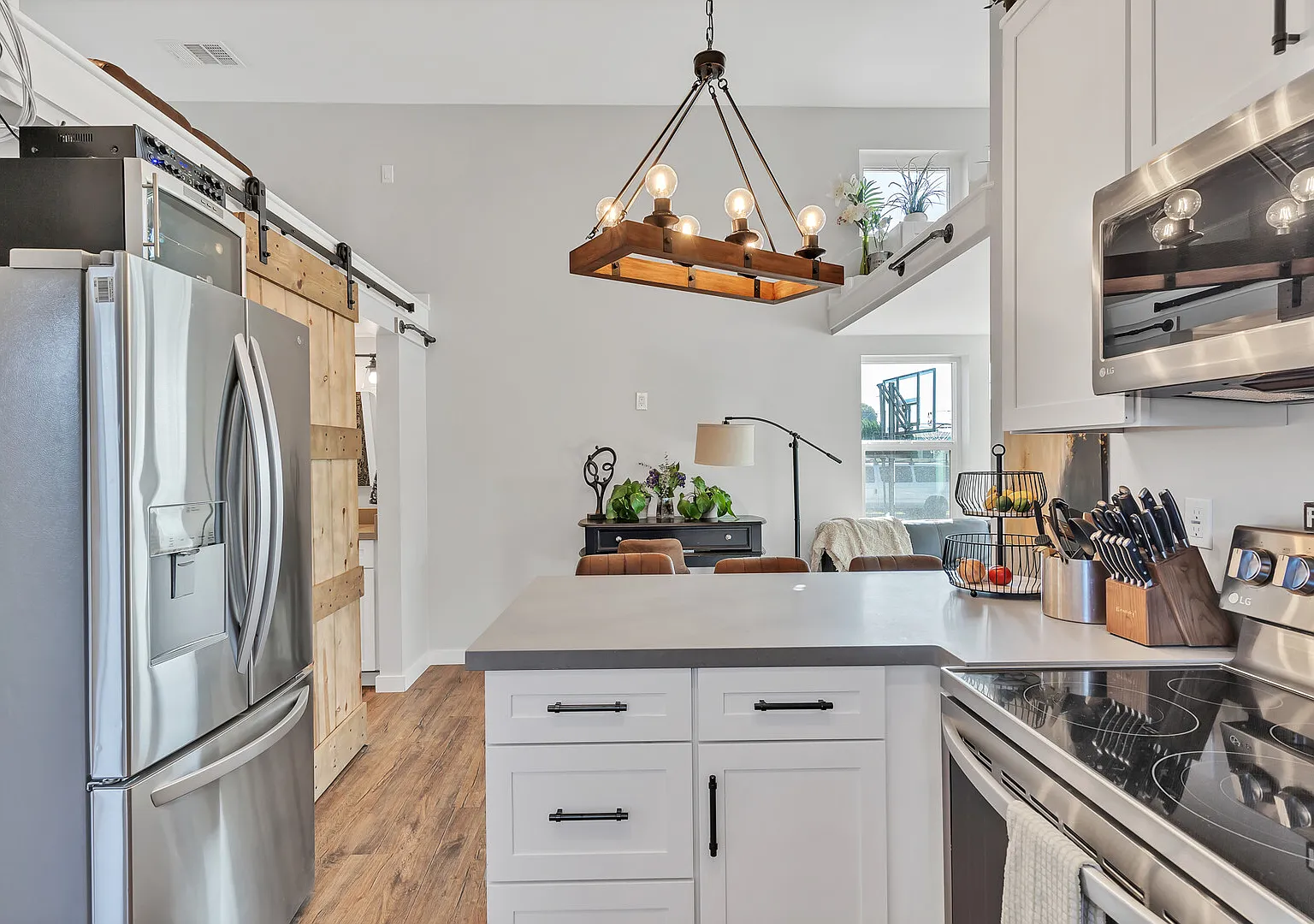 1 bed, 475 sqft, $2,550 — Photo 4
