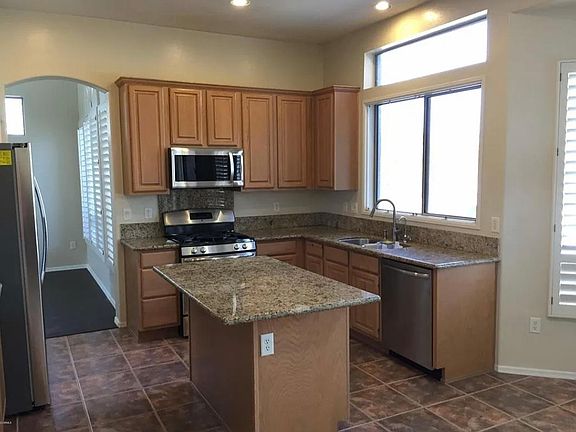 3rd image of 3630 N Canyon Wash Cir