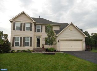 38 Lardner Rd, Burlington Township, NJ 08016