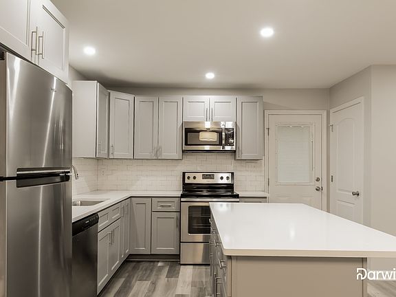 2nd image of 2916 Dunsinane Ct